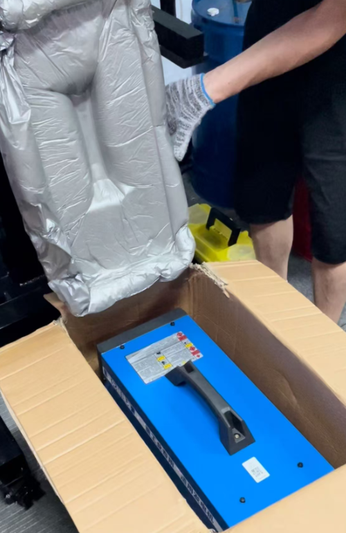 半自动发泡机包装精密仪器