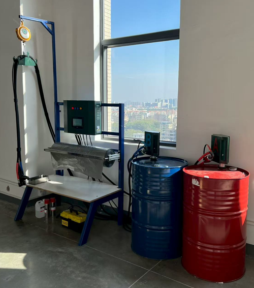 Semi-automatic foaming machine